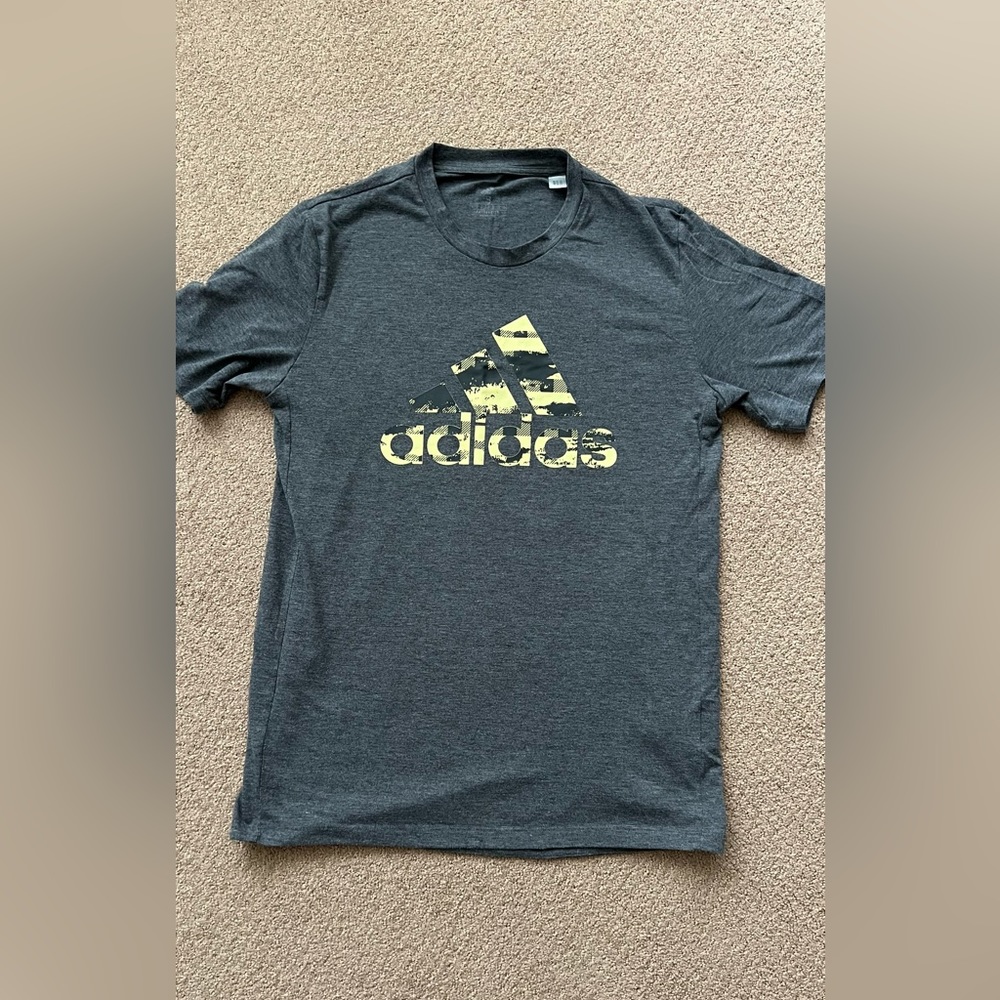 Adidas Mens Gray Regular Fit T Shirt Size Small